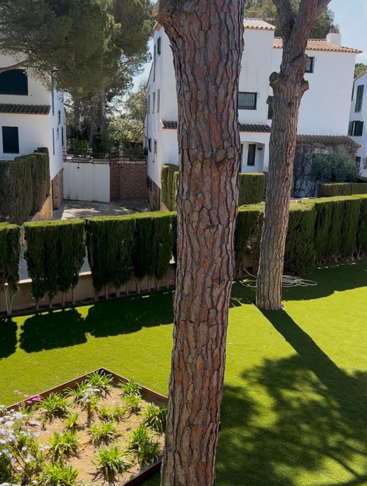 Espectacular Apartamento Con Piscina En Calella De Palafrugell Bagian luar foto